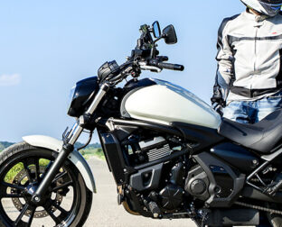 車、バイク、自転車