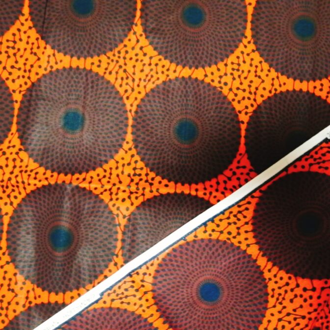 KINOKINO アフリカ布 綿100% 6ヤード アフリカン プリント 生地 サークル 円 丸 水紋 アイ (E)